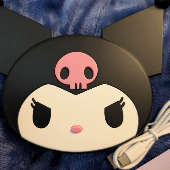 Impressions Vanity Kuromi LED Compact Mirror - Picture 6 of 7